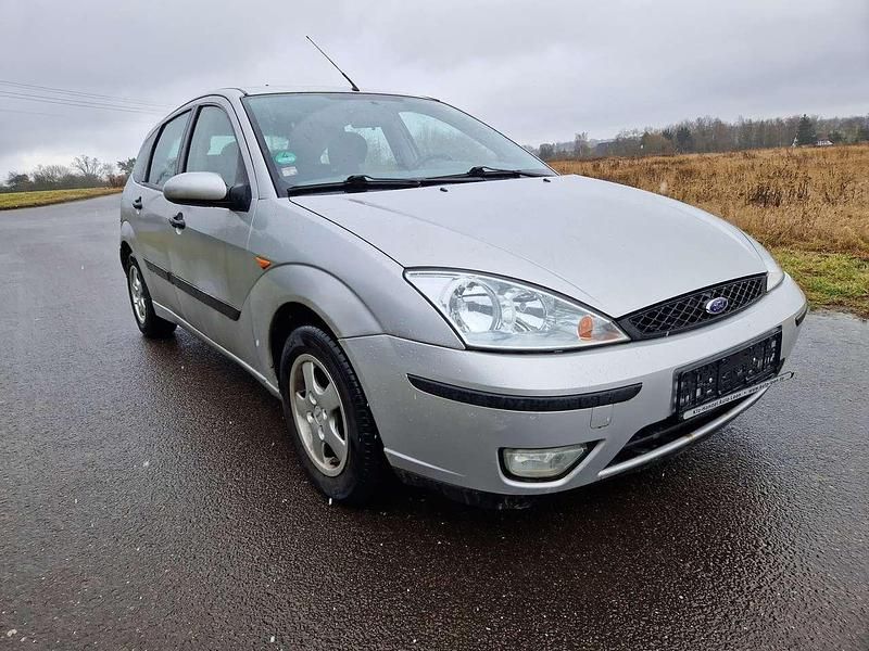 Gebraucht Ford Focus 101 PS (74 kW) 2005 Silber Kleinwagen