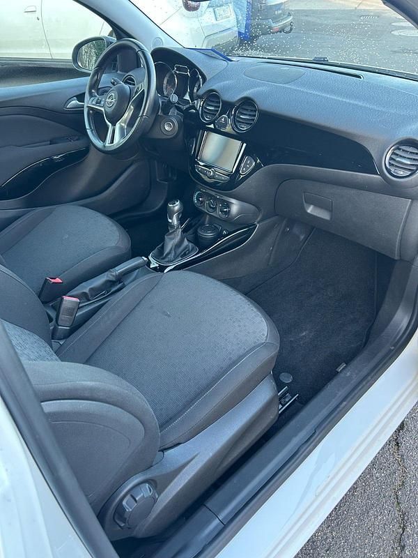 Second-hand Opel Adam Jam 69 CP (50 kW) 2016 Alb Hatchback