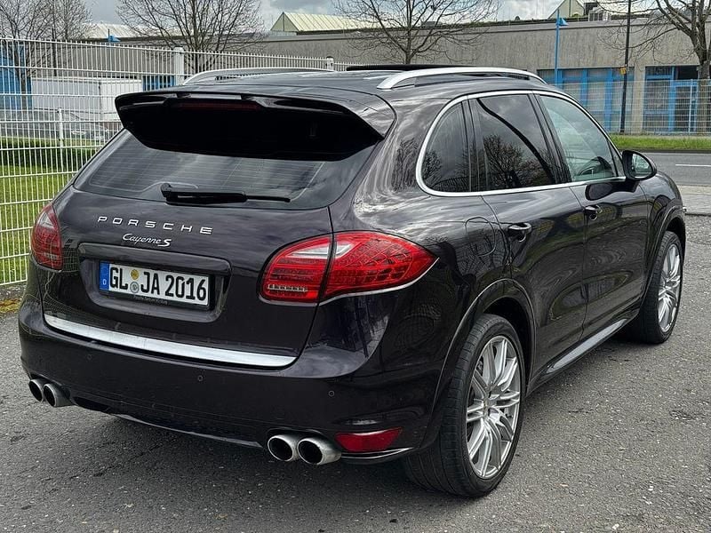 Gebraucht Porsche Cayenne S Sport 400 PS (294 kW) 2012 Amethyst SUV