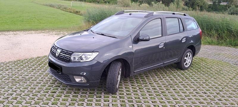 Grau Gebraucht 2018 Dacia Logan MCV Kombi | 6.999 € (Fairer Preis) - Bild 1/4