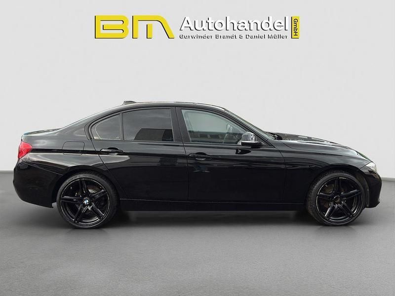 Gebraucht BMW 318 Performance 136 PS (100 kW) 2016 Schwarz Limousine