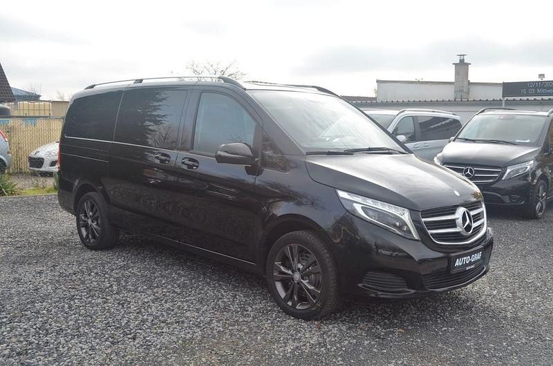 Gebraucht Mercedes V250 Edition 190 PS (139 kW) 2017 Schwarz Van / Kleinbus