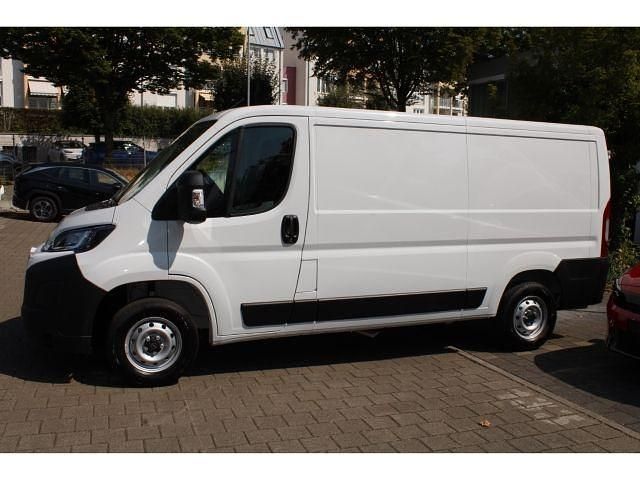 Neu Opel Movano 140 PS (102 kW) 2025 Weiss Van