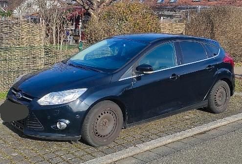 Gebraucht Ford Focus Titanium 101 PS (74 kW) 2013 Schwarz Limousine