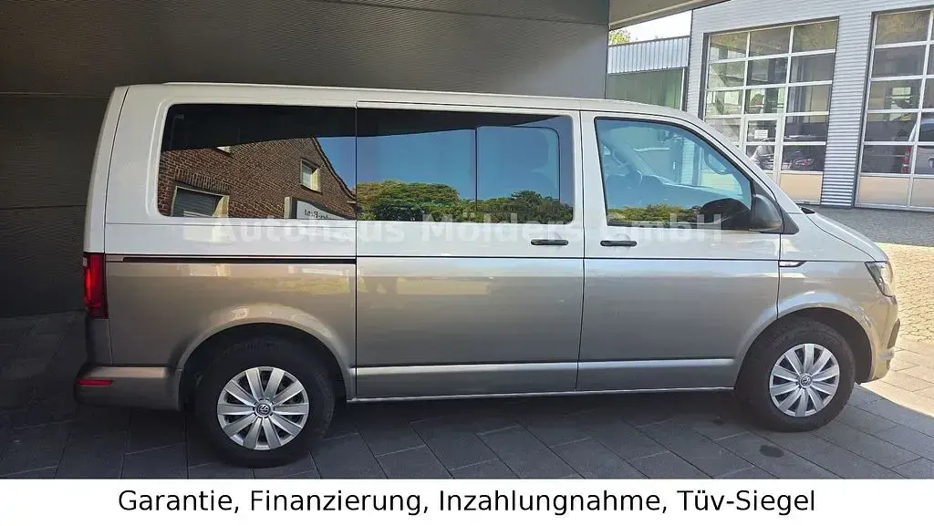 Gebraucht VW Multivan 150 PS (110 kW) 2018 Weiß Van / Kleinbus