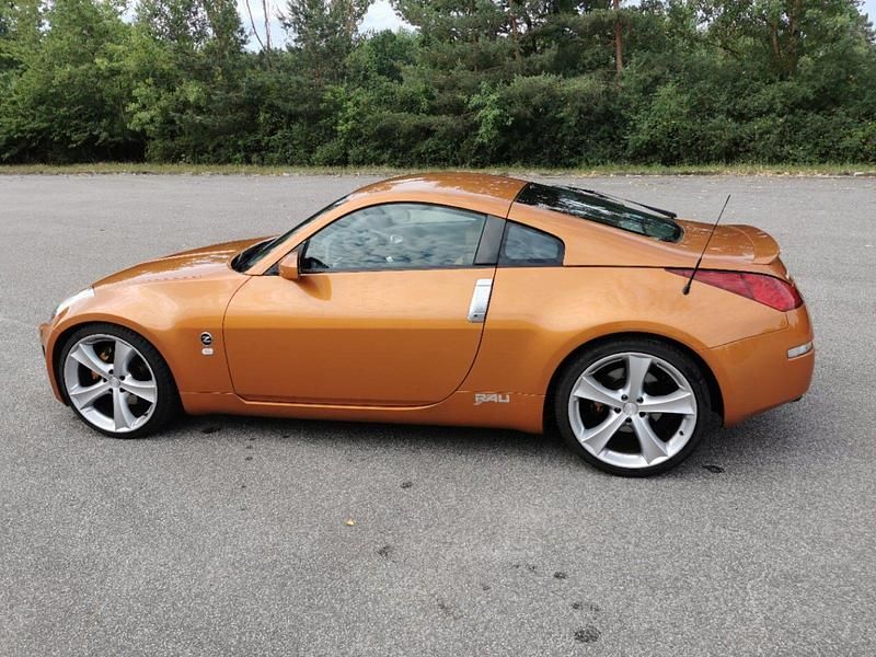 Gold Gebraucht 2004 Nissan 350Z Coupé | 20.800 € (Fairer Preis) - Bild 1/4