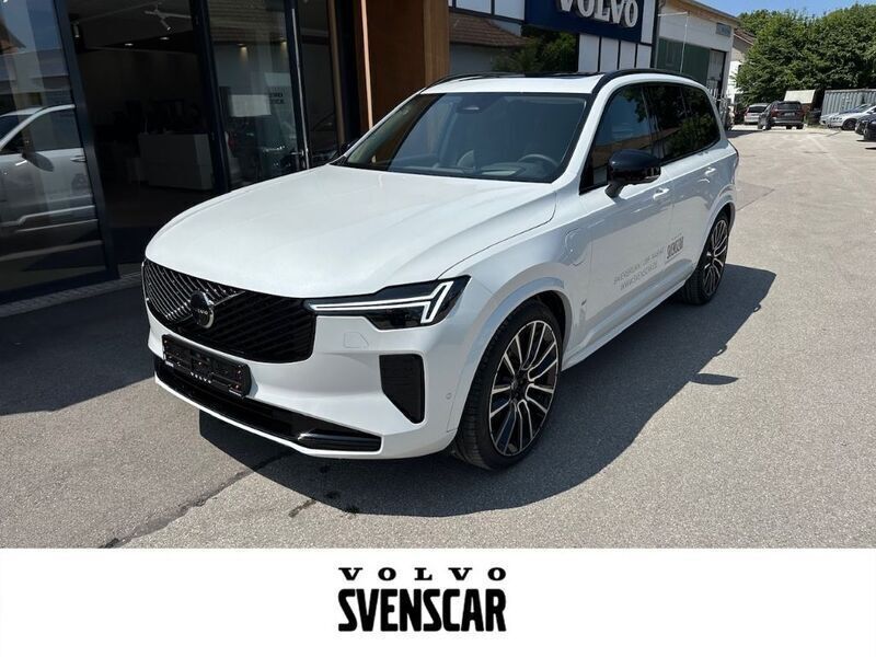 Crystal white / metallic Gebraucht 2025 Volvo XC90 Ultra SUV | 91.990 € - Bild 1/4
