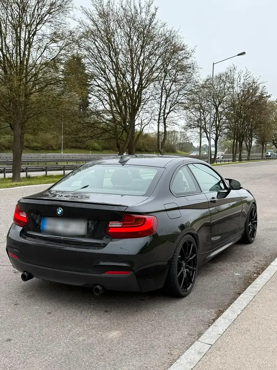 Gebraucht BMW M235 Shadowline 326 PS (239 kW) 2015 Schwarz Coupé