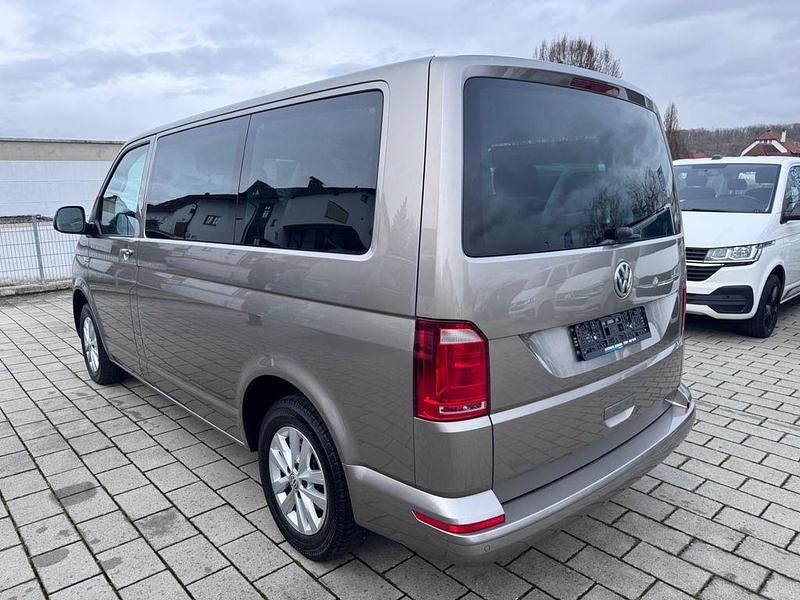 Gebraucht VW Multivan Comfortline 150 PS (110 kW) 2015 Beige Van