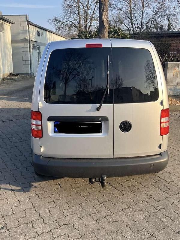Gebraucht VW Caddy 102 PS (75 kW) 2012 Silber Van / Kleinbus