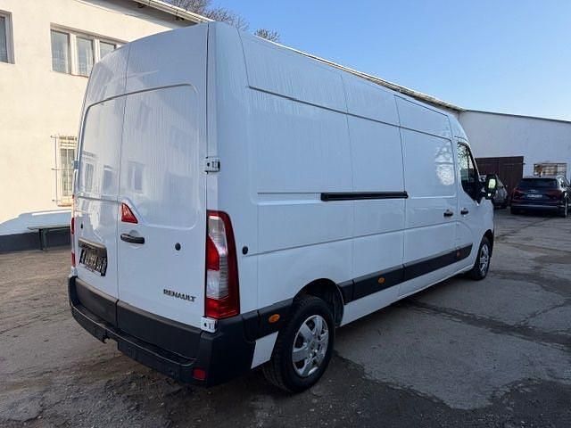 Gebraucht Renault Master Komfort 179 PS (131 kW) 2021 Weiß Van / Kleinbus