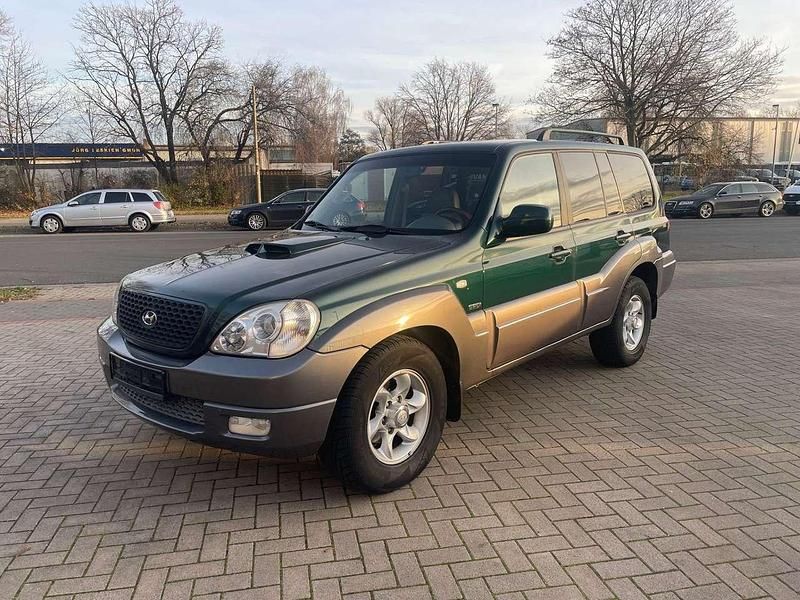 Prime green Gebraucht 2005 Hyundai Terracan GLS SUV | 4.950 € - Bild 1/4