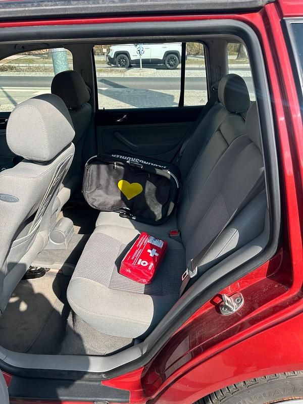 Gebraucht VW Golf III 115 PS (84 kW) 1999 Rot Kombi
