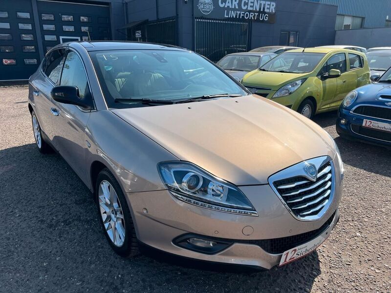 Gebraucht 2011 Lancia Delta Gold Limousine | 8.900 € (Etwas zu teuer) - Bild 1/4