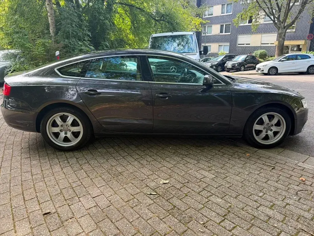 Gebraucht Audi A5 Sportback Sport 204 PS (150 kW) 2013 Grau Kleinwagen