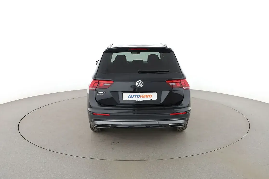 Gebraucht VW Tiguan Allspace Comfortline 150 PS (110 kW) 2019 Schwarz SUV