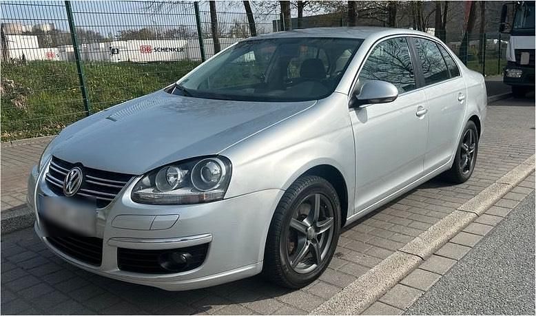 Gebraucht VW Jetta 170 PS (125 kW) 2006 Silber Limousine