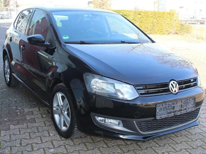 Gebraucht VW Polo Life 90 PS (66 kW) 2013 Schwarz Kleinwagen