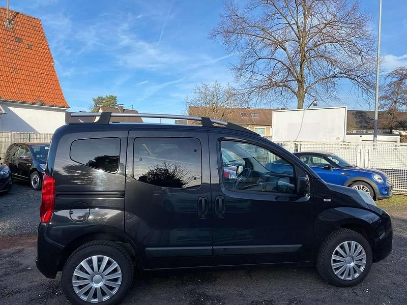 Gebraucht Fiat Qubo Easy 73 PS (53 kW) 2013 Colore esterno tenore schwarz Van / Kleinbus