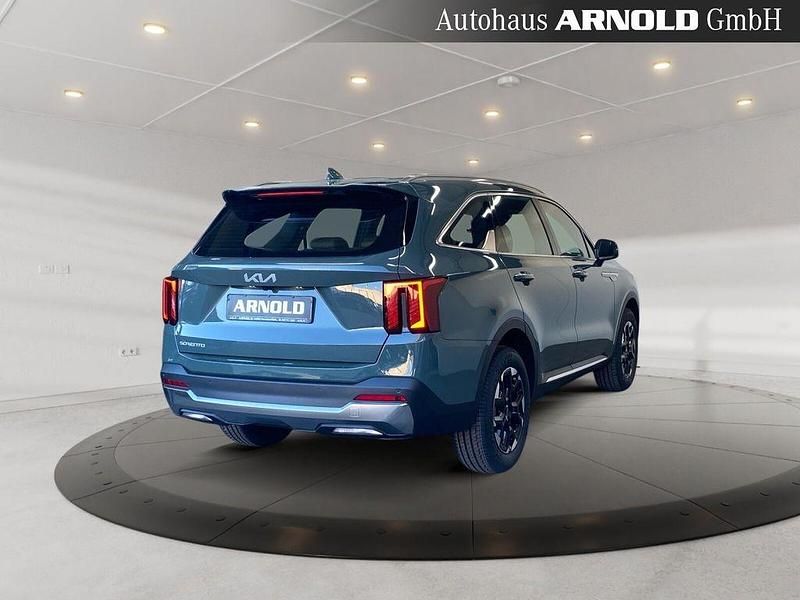 Gebraucht Kia Sorento Vision 194 PS (142 kW) 2024 Grün (cityscape grün) SUV