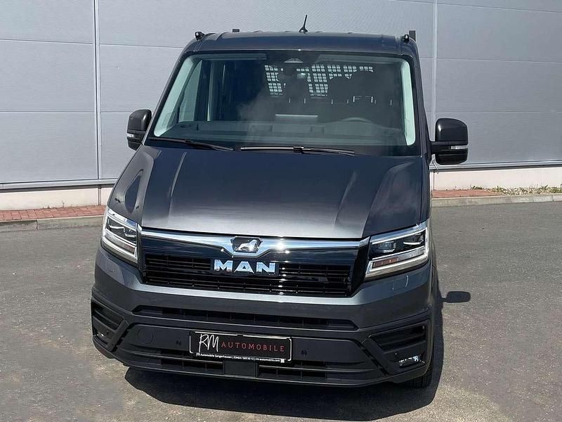 Neu MAN TGE 177 PS (130 kW) 2025 Grau Van
