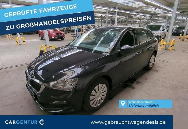 Schwarz magic perleffekt Gebraucht 2023 Skoda Scala Ambition Kleinwagen | 16.690 € (Superpreis) - Bild 1/2