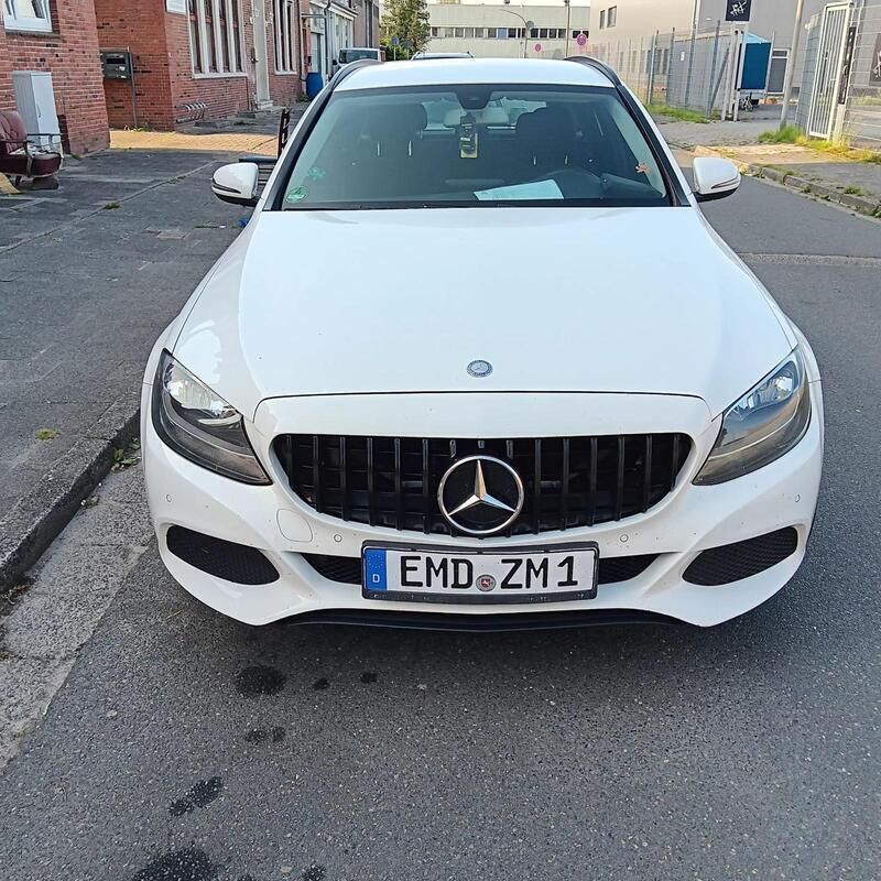 Silber Gebraucht 2016 Mercedes C220 Kombi | 9.400 € (Superpreis) - Bild 1/4