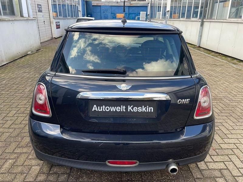 Used Mini ONE 95 HP (69 kW) 2008 Black Hatchback