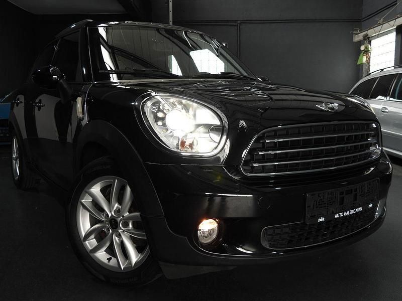 Schwarz Gebraucht 2012 Mini Cooper Countryman SUV | 7.900 € (Guter Preis) - Bild 1/4