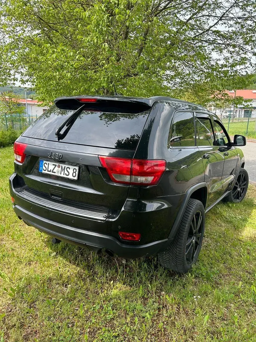 Gebraucht Jeep Grand Cherokee Limited 241 PS (177 kW) 2012 Schwarz SUV