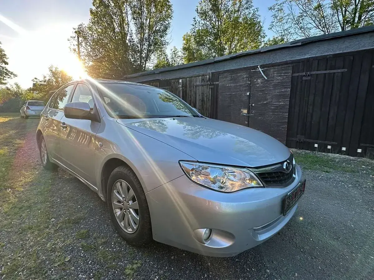 Gebraucht Subaru Impreza 107 PS (78 kW) 2009 Silber Limousine