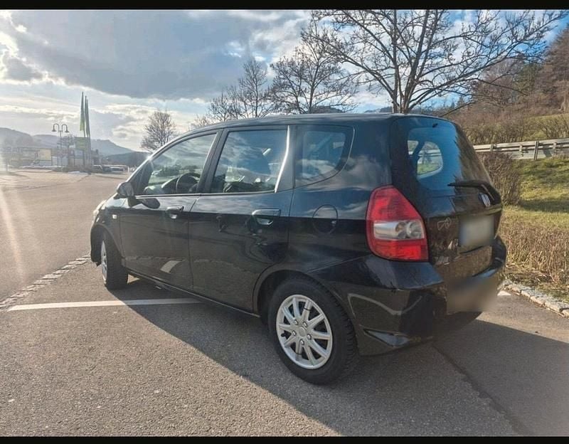 Gebraucht Honda Jazz 78 PS (57 kW) 2007 Schwarz Kleinwagen