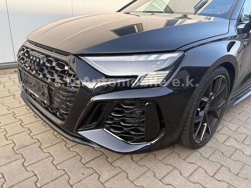 Gebraucht Audi RS3 Sport 400 PS (294 kW) 2024 Schwarz Limousine
