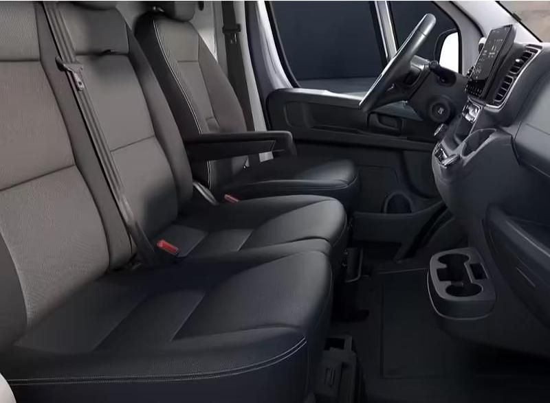 Neu Toyota Proace 179 PS (131 kW) 2026 Schwarz metallic Van / Kleinbus