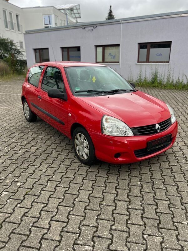 Rot Gebraucht 2010 Renault Clio II Campus Kleinwagen | 2.399 € (Fairer Preis) - Bild 1/4