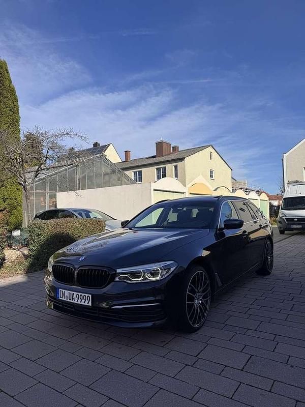 Gebraucht BMW 530 Sport Line 265 PS (194 kW) 2017 Kombi