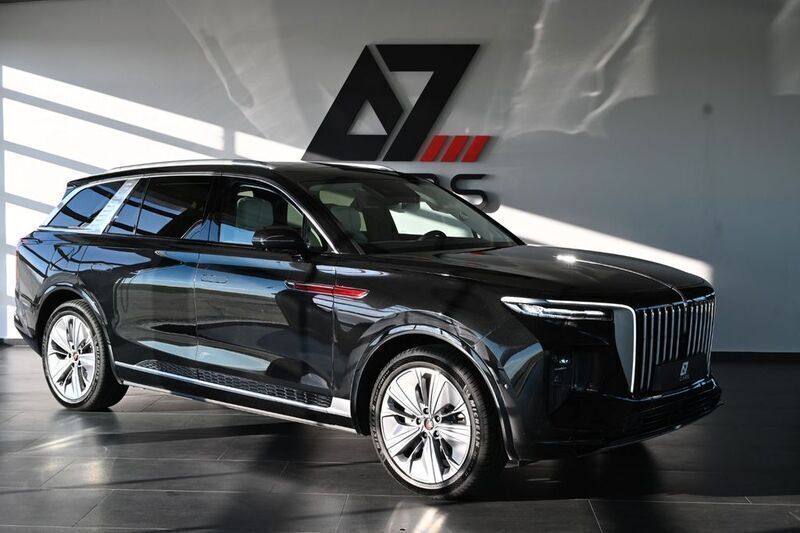 Blau Gebraucht 2022 Hongqi E-HS9 SUV | 71.500 € - Bild 1/4