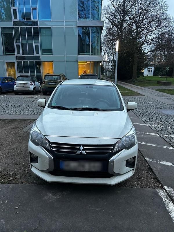Weiß Gebraucht 2024 Mitsubishi Space Star Kleinwagen | 9.000 € (Superpreis) - Bild 1/4