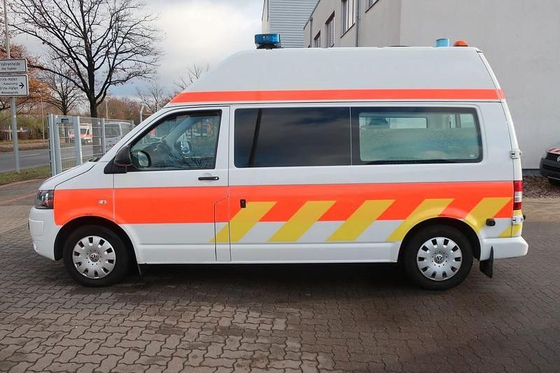 Second-hand VW T5 140 CP (102 kW) 2012 Alb Van