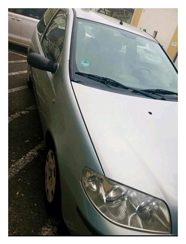 Gebraucht Fiat Punto 69 PS (50 kW) 2003 Blau Kleinwagen