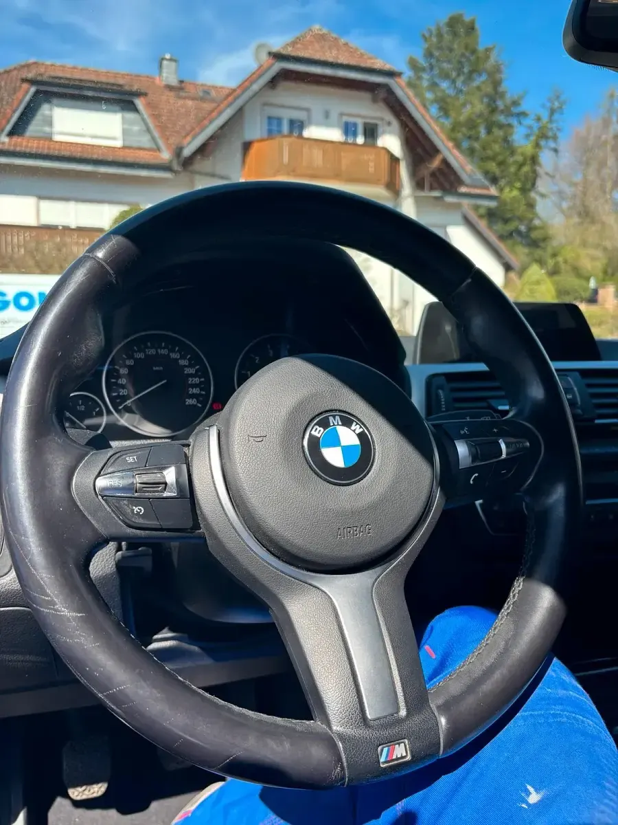 Gebraucht BMW 328 245 PS (180 kW) 2012 Schwarz Limousine