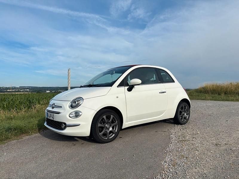 Weiß Gebraucht 2019 Fiat 500 Lounge Cabrio | 10.900 € (Fairer Preis) - Bild 1/4