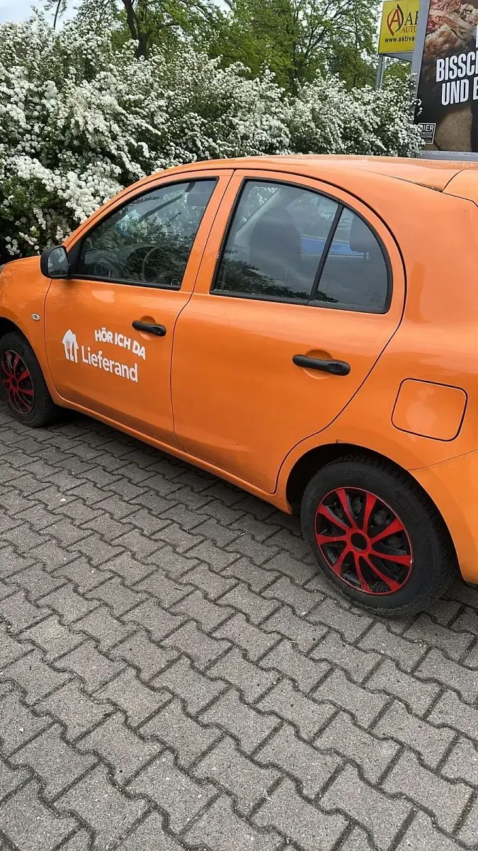 Gebraucht Nissan Micra 98 PS (72 kW) 2012 Rot Kleinwagen