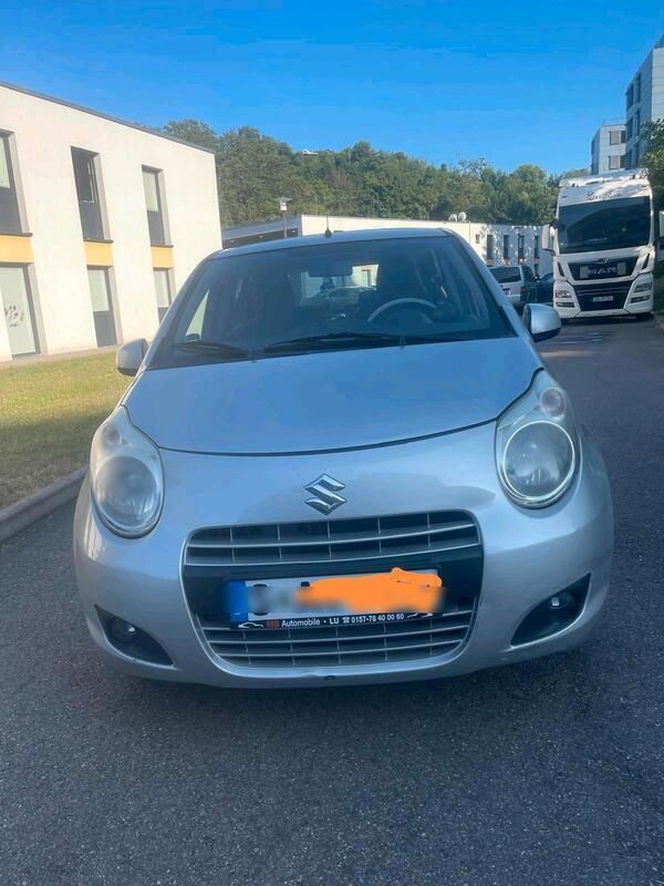 Grau Gebraucht 2009 Suzuki Alto Kleinwagen | 3.800 € - Bild 1/4