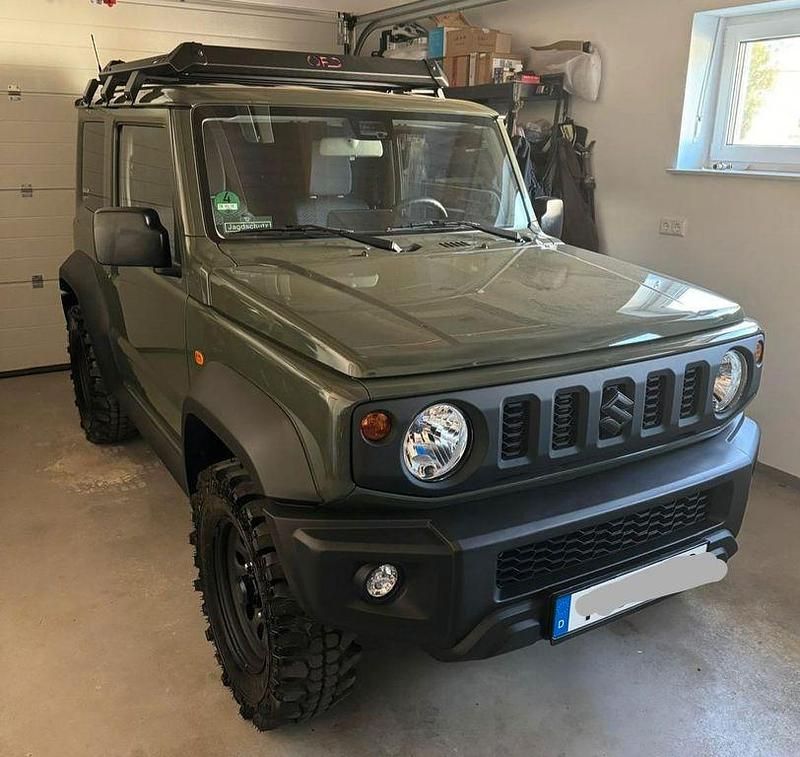 Gebraucht Suzuki Jimny 102 PS (75 kW) 2024 Grün SUV