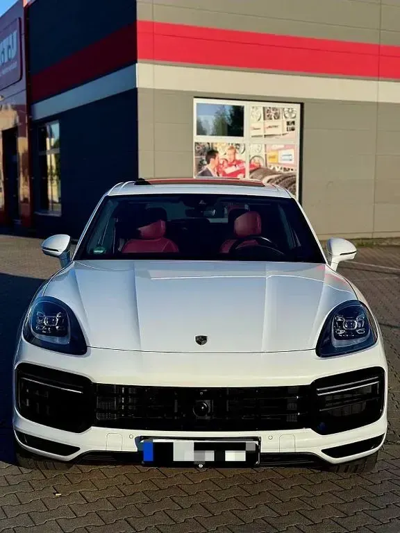 Gebraucht Porsche Cayenne Turbo 549 PS (403 kW) 2018 Weiß SUV