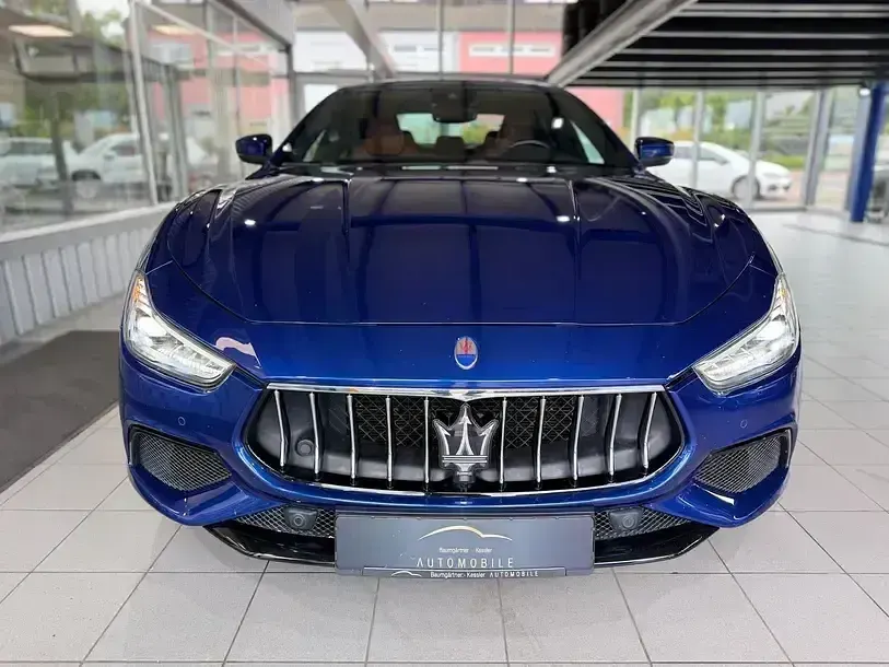 Gebraucht Maserati Ghibli 275 PS (202 kW) 2018 Blau Limousine