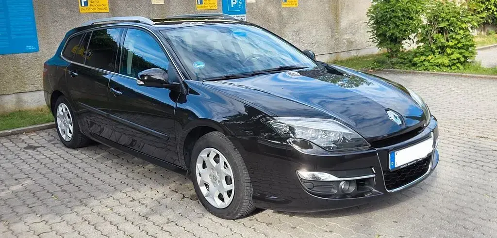 Gebraucht Renault Laguna GrandTour Expression 140 PS (102 kW) 2012 Schwarz Kombi