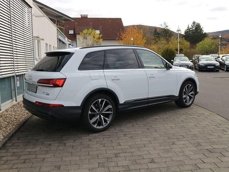 Gebraucht Audi Q7 Sport 381 PS (280 kW) 2021 Gletscherweiß metallic SUV
