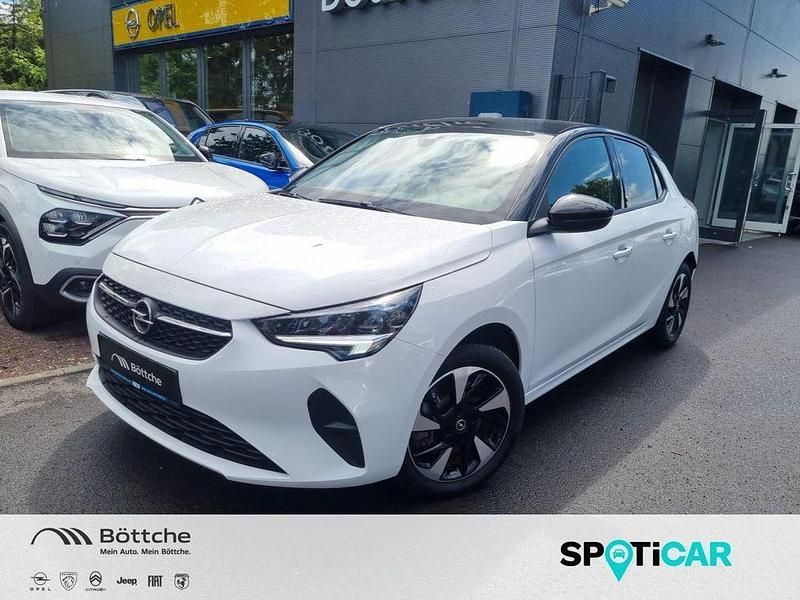 Weiß Gebraucht 2022 Opel Corsa-e Edition Kleinwagen | 16.780 € (Fairer Preis) - Bild 1/4